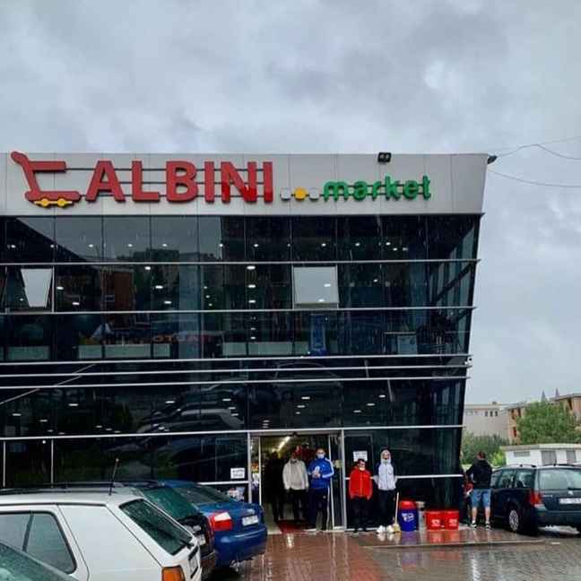 Albini Market Klinë